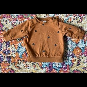 H&M mustard polka dot sweatshirt